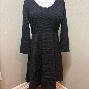 Elegant Black Scalloped Dress